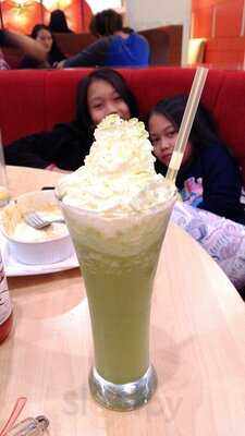 Pizza Hut Kalibata Plaza