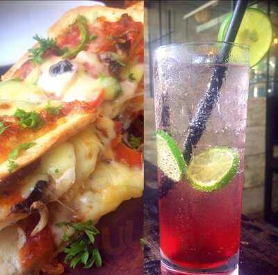 Mooncheese Warung Seminyak