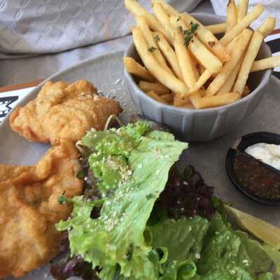 Yats Colony Restaurant