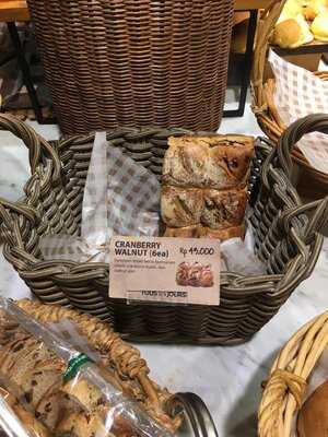 Tous Le Jours Kota Kasablanka