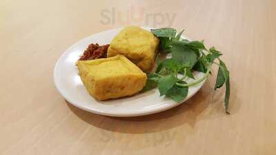 Pak Qomar - Bebek & Ayam Goreng