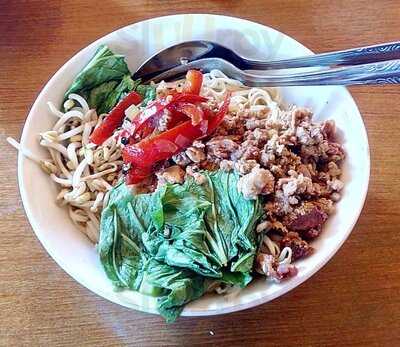 Rm Gentong Spesial Bakmoy Oentoeng