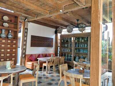 Bebek Goreng H Slamet