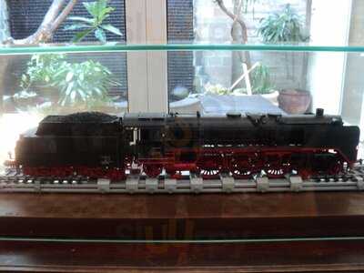 Wingko Babat Cap Kereta Api