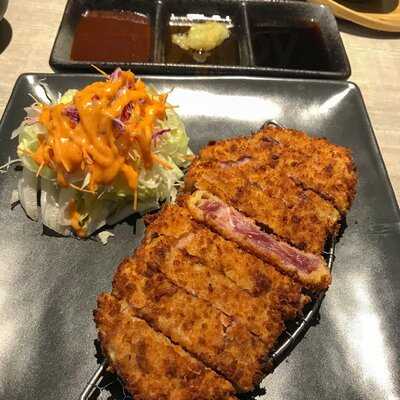 Akatama Japanese Restaurant & Bar