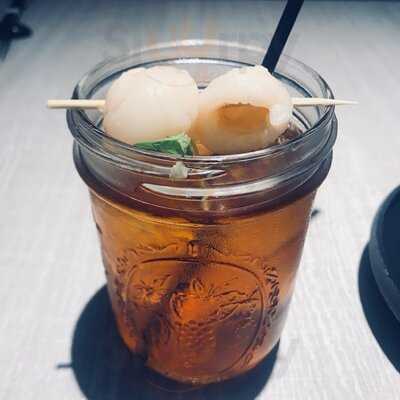 Akatama Japanese Restaurant & Bar