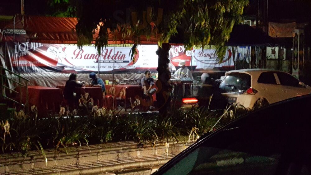 Sop Kaki Kambing Bang Udin