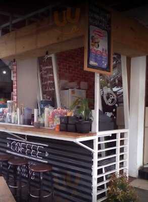 Insomnia Cafe Dago