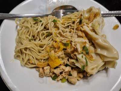 Rumah Makan Kalimantan