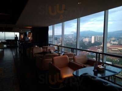 Infinite Resto & Lounge