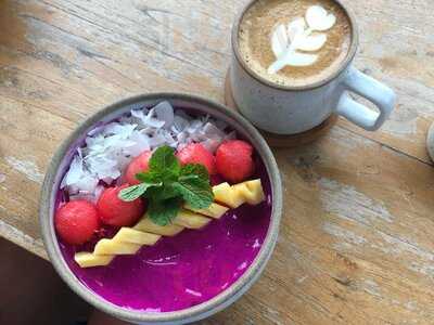 Jikaa Coffee X Eatery