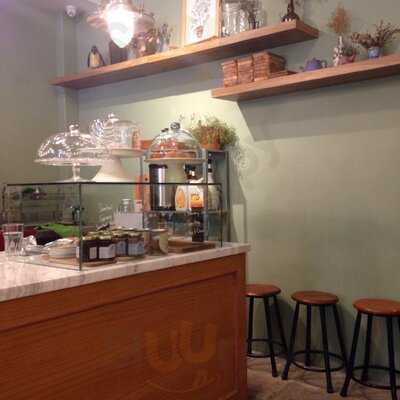 Guten Morgen Coffee Lab & Shop