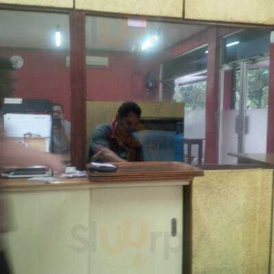 Soto Ayam Ambengan Pak Sadi