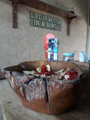 Green Guru Smoothie Bowls