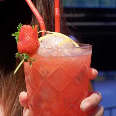 Khung Bar & Restaurant