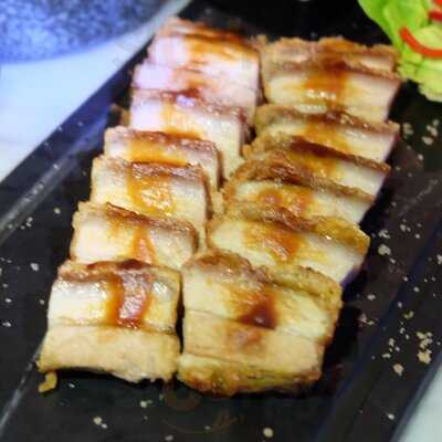 Khung Bar & Restaurant