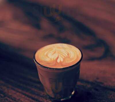 Tales | Coffee & Belgian Sweets