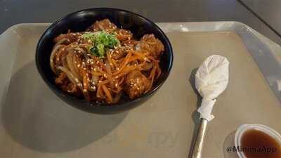 Hachimitsu Udon & Dunbori