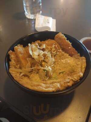 Hachimitsu Udon & Dunbori