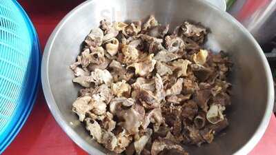 Sop Kaki Kambing Dudung Roxy