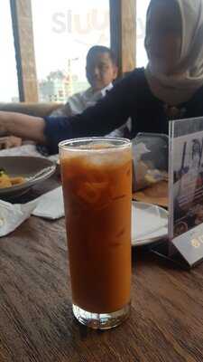 Scenic Resto & Lounge