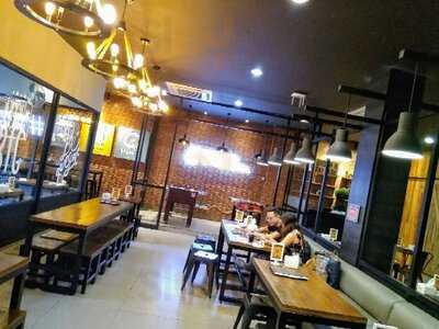 Warunk Upnormal Ciwalk