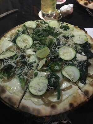 Gigi's Supreme Slice