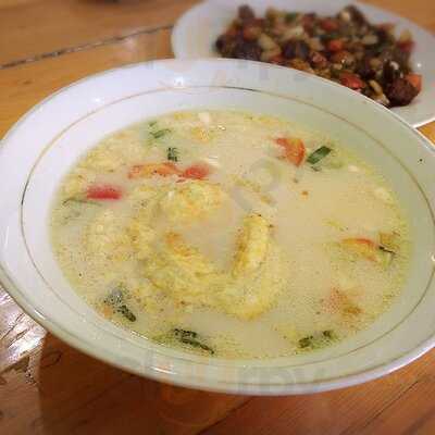 Soto Jakarta Pak H. Yus