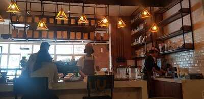 Antara Kata Coffee Talk