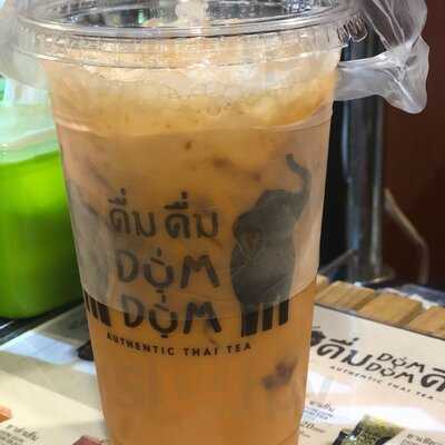 Dum Dum Thai Drinks Plaza Atrium