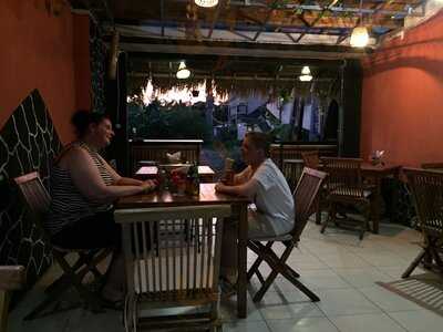 Warung Aswin
