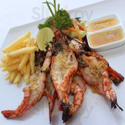 Buddhas Lounge And Bar