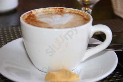 Dong Oman Cultural Dining