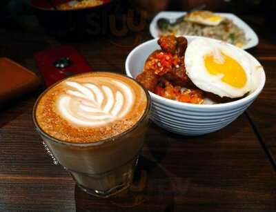 Warunk Upnormal Plaza Sudirman