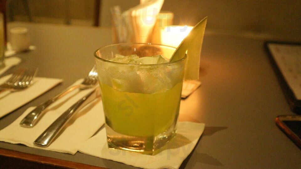 W&s Bottle Shop & Eatery