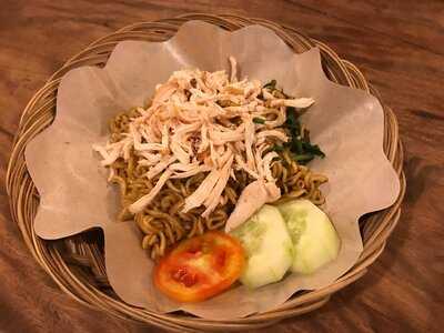 Waroeng Moerah Riverbrick