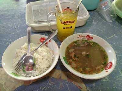 Sop Ayam Pak Min Klaten