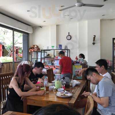 Babi Guling Central Park