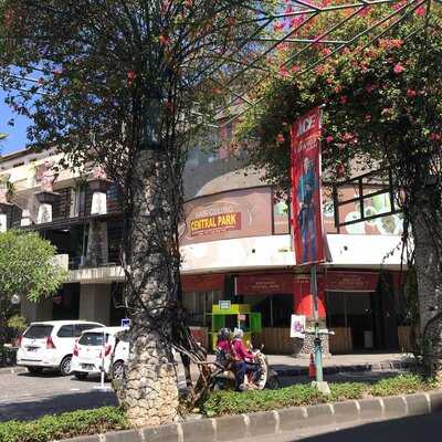 Babi Guling Central Park