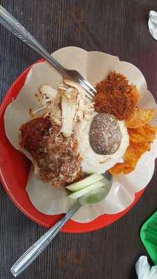 Nasi Gudeg & Liwet Cah Solo