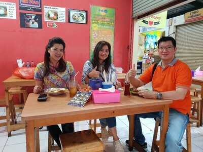 Nasi Gudeg & Liwet Cah Solo