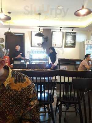 The Atjeh Connection Resto & Coffee