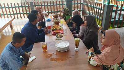 Resto Jowo Deles