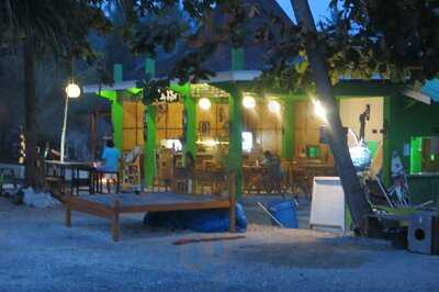 Pandan Tiki Bar & Resto