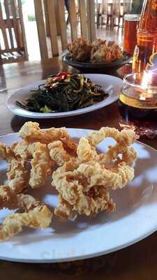 Saung Makan Jagarawa