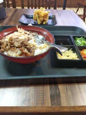 Mugimaru Udon & Donburi