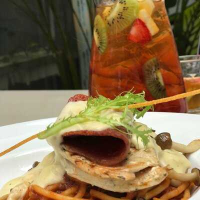 Mezzanine Eatery And Coffee