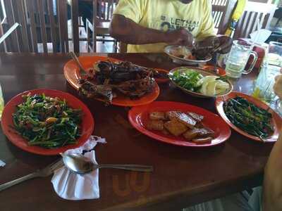 Bebek Goreng Pak Koes