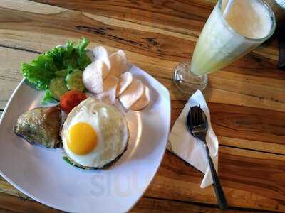 Warung Yellowfin Kuta