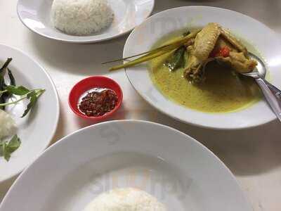 Bebek Goreng H. Slamet